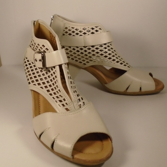 earth shoes size 12